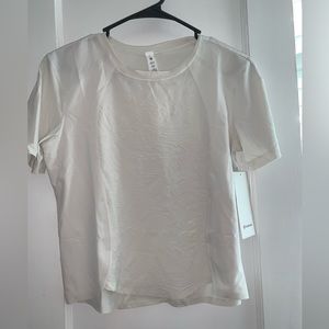 NWT Lululemon Lightweight Stretch Run T-shirt *Airflow